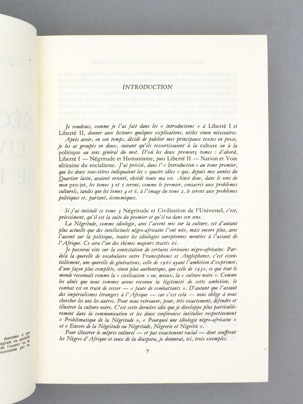 photo n°3 : Liberté Tome 3 : Négritude et civilisation de l'Universel. [ Livre dédicacé par l'auteur ]