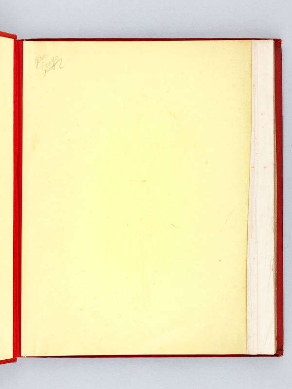 photo n°12 : Petit atlas de géographie en relief dressé sous la direction de Henri Mager.