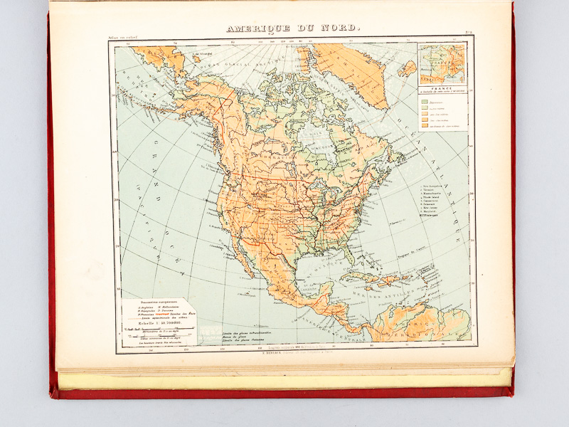 photo n°5 : Petit atlas de géographie en relief dressé sous la direction de Henri Mager.