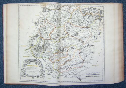photo n°5 : [ Atlas de 89 cartes ] Cartes particulières de la France et des Environs ; jusqu'où s'estend l'ancienne Gaule ; par les Dioecèses de ses Archeveschés, & Eveschés, qui respondent aux Parties, Regions, Provinces, & Princip
