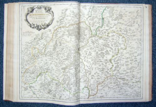 photo n°8 : [ Atlas de 89 cartes ] Cartes particulières de la France et des Environs ; jusqu'où s'estend l'ancienne Gaule ; par les Dioecèses de ses Archeveschés, & Eveschés, qui respondent aux Parties, Regions, Provinces, & Princip