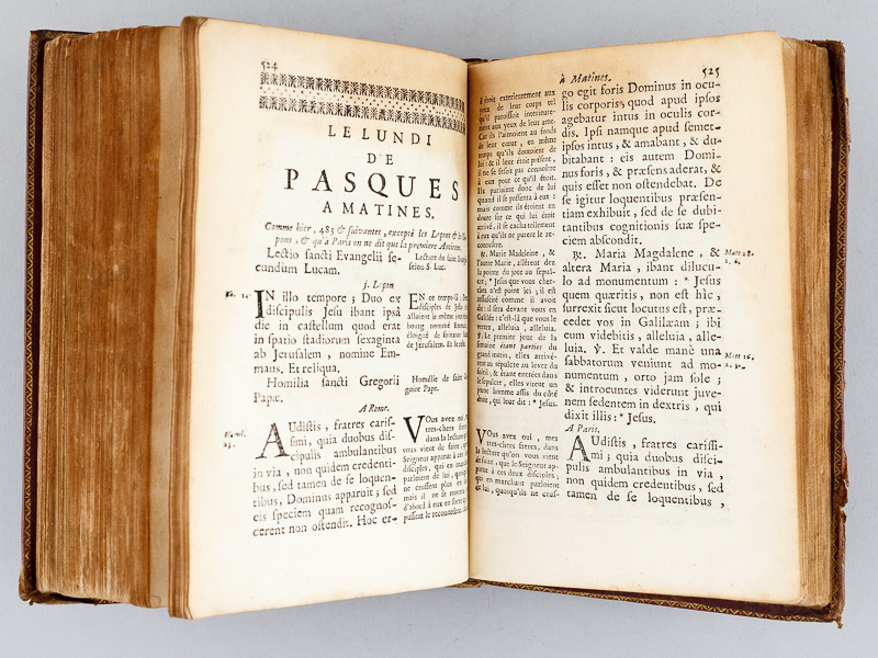photo n°6 : Office de la Semaine Sainte, latin et François, à l'usage de Rome et de Paris ; avec l'explication des Cérémonies de l'Eglise, & quelques prières tirées de l'Ecriture, pour la Confession & la Communion, & sur les