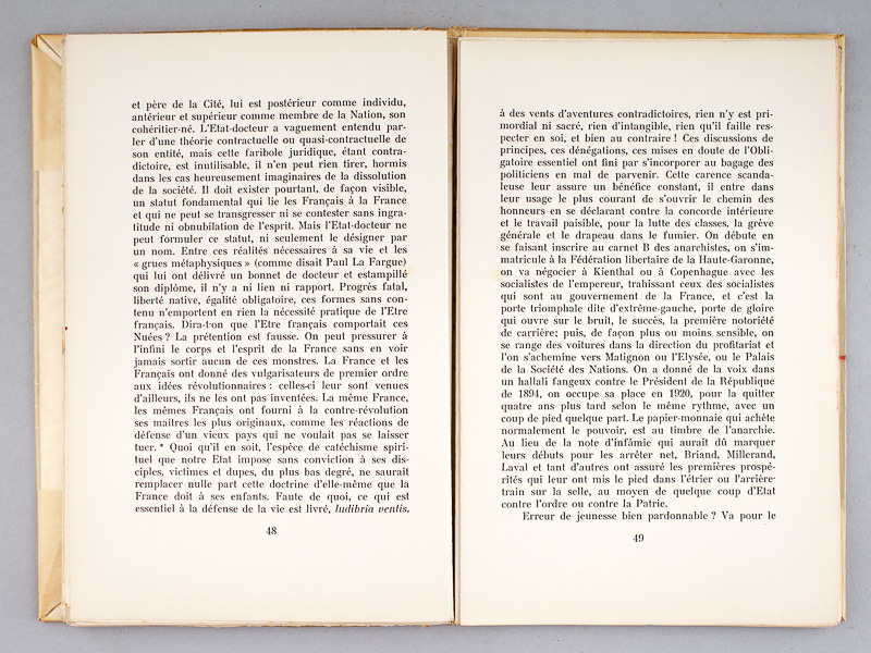 photo n°5 : Jarres de Biot. Deux Bois de Tavy Notton  [ Livre dédicacé par l'auteur ]