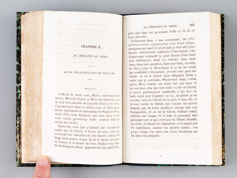 photo n°5 : Manuel des Chrétiens divisé en sept livres : Connaissance du Christ - Amour du Christ - Imitation du Christ - Présence du Christ - Manière de faire Pénitence, de la Sainte Communion - De l'art de bien Mourir.