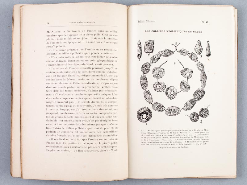 photo n°3 : Les Parures préhistoriques et antiques en grains d'enfilage et les colliers Talismans Celto Armoricains précédé d'un aperçu sur les temps préhistoriques.