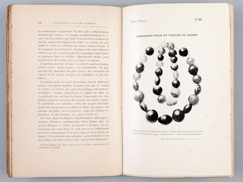 photo n°5 : Les Parures préhistoriques et antiques en grains d'enfilage et les colliers Talismans Celto Armoricains précédé d'un aperçu sur les temps préhistoriques.