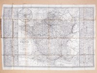 Carte Routière et Administrative de la France indiquant Les Routes de Poste avec les distances, les Routes Royales et départementales, les Chemins de Fer, les Canaux et les Rivières navigables, ainsi que tous les Chef-Lieux de Cantons