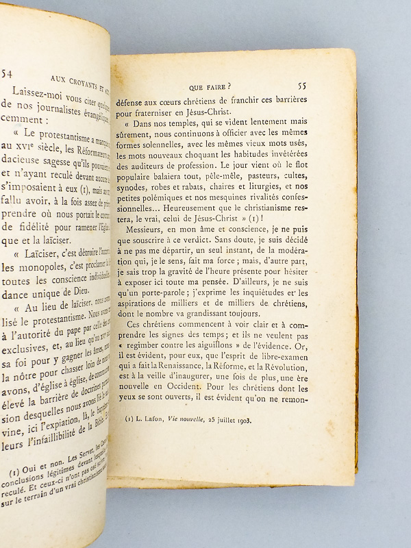 photo n°4 : Aux croyants et aux athées