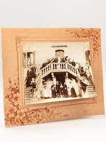 Photographie ancienne de groupe pour mariage. Mention Jeanne Faure, Pessac sur Dordogne, rue Ribebon