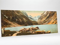 Cauterets (Hautes-Pyrénées) Le Lac de Gaube et le Vignemale (alt. 3.298 m) (C.C. 10) [ Vue panoramique géante en couleurs format 56 x 22,5 cm ]