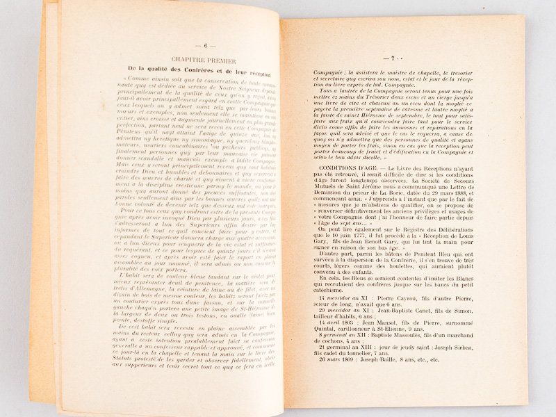 photo n°4 : Les Pénitents Bleus de Villeneuve-sur-Lot [ Edition originale - Livre dédicacé par l'auteur ]