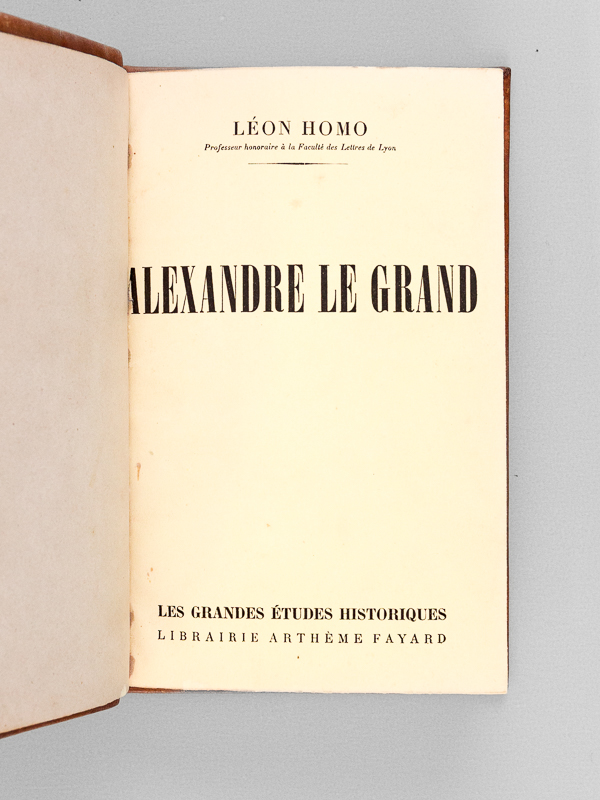 photo n°11 : [ Lot de 25 biographies historiques ] Les quatre Femmes de Philippe II [ Avec : ] L'extraordinaire aventure d'Achmet Pacha Djemaleddine, pirate, amiral, grand d'Espagne et marquis avec six autres singulières histoires [ Avec : ] Favori de Fran&cced