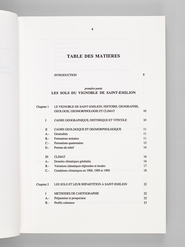 photo n°3 : Le Vignoble de Saint-Emilion : Répartition des Sols et Fonctionnement hydrique ; incidences sur le comportement de la vigne et la maturation du raisin. Thèse pour le doctorat de l'Université de Bordeaux II Mention oenologie - Amp&eacu