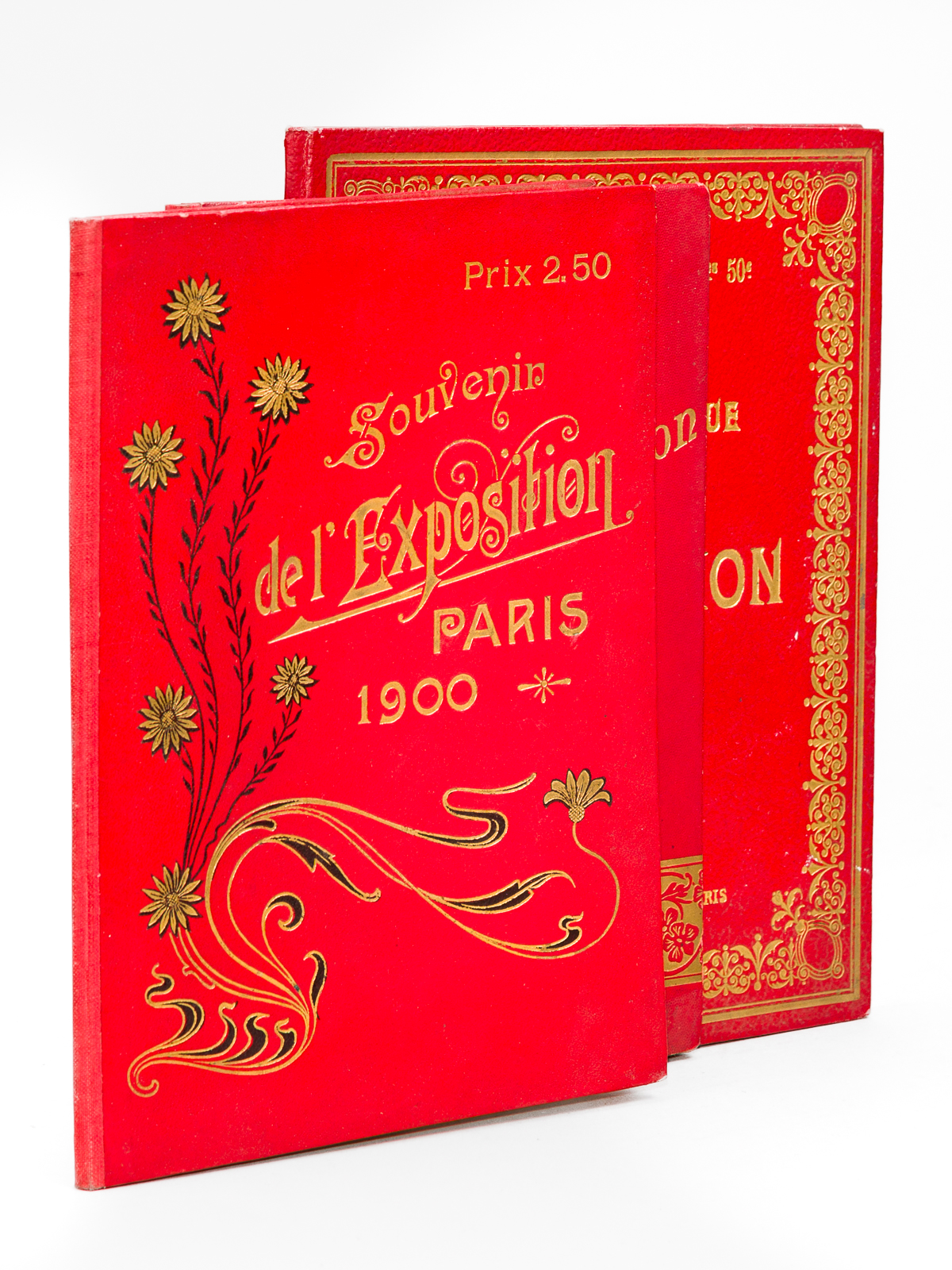 Lot de 3 albums souvenirs de l'Exposition Universelle de 1900 Album  photographique. Exposition 1900