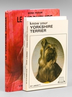 [ Lot de 2 livres et 6 numéros de revue sur le Yorkshire ] Le Yorkshire terrier [ On joint : ] Know your Yorkshire Terrier [ On joint : ] Club Français du Terrier du Yorkshire année 1977 n° 21, 22, 23, 24, 25 et bulletin spé