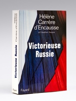 Victorieuse Russie [ livre signé par l'auteur]