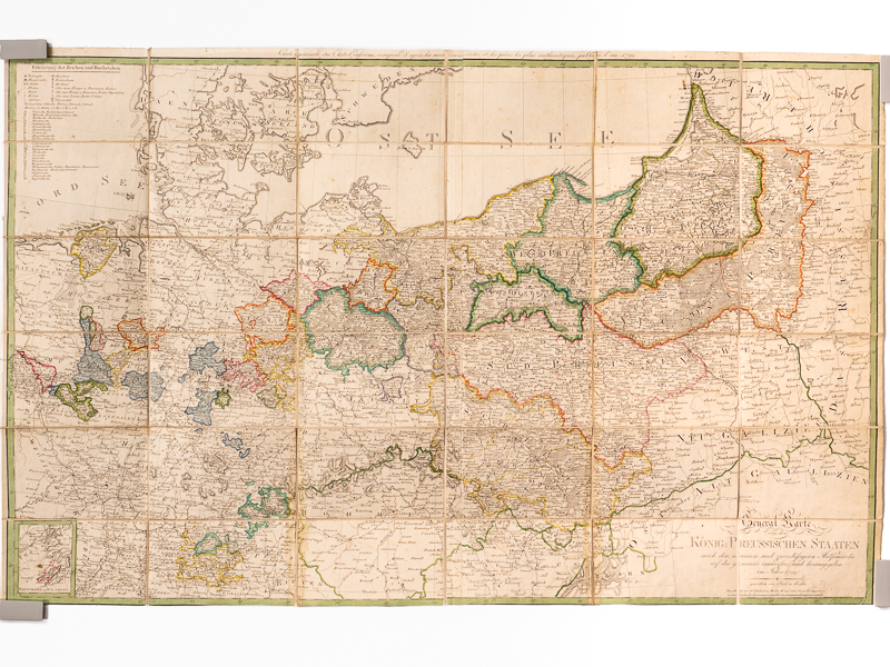 photo n°8 : General Karte von den Konig: Preussischen Staaten, nach den neuestenund zuverläfsigsten Hülfsmitteln auf das genauste entworfen, une herausgegeben im Jahre 1799 - Carte générale des Etats Prussiens composée d'après le