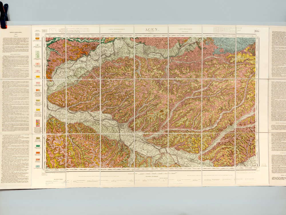 photo n°4 : Agen. Carte topographique de l'Etat-Major. Carte géologique détaillée