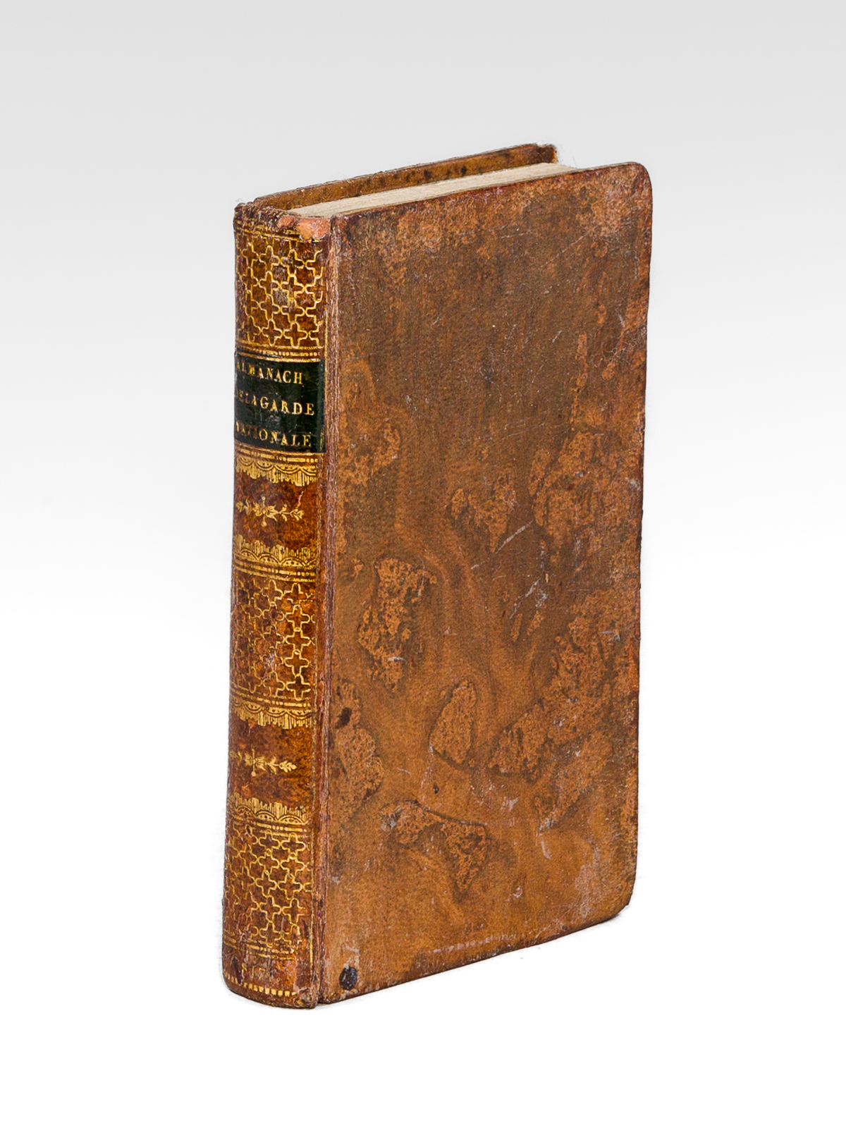photo n°12 : Almanach de la Garde Nationale de Paris, pour l'An 1817, contenant Les Ordonnances du Roi, en date des 17 juillet, 11 et 23 décembre 1816. Les Noms, Grades, Décorations et Demeures de MM. les Officiers de l'Etat-Major général e