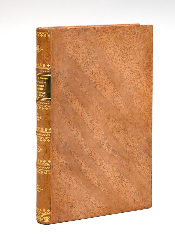 photo n°12 : Archives de l'Inde Française. Lettres & Conventions des Gouverneurs de Pondichéry avec différents Princes hindous 1666 à 1793 [ Edition originale ]