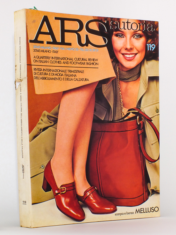 photo n°14 : Ars Sutoria , rivista internazionale trimestrale di cultura e di moda italiana dell'Abbigliamento e della calzatura (Arsutoria Magazine) : Anno XXIX ,  Numero 119 , Marzo 1977 - scarpa e borsa Melluso
