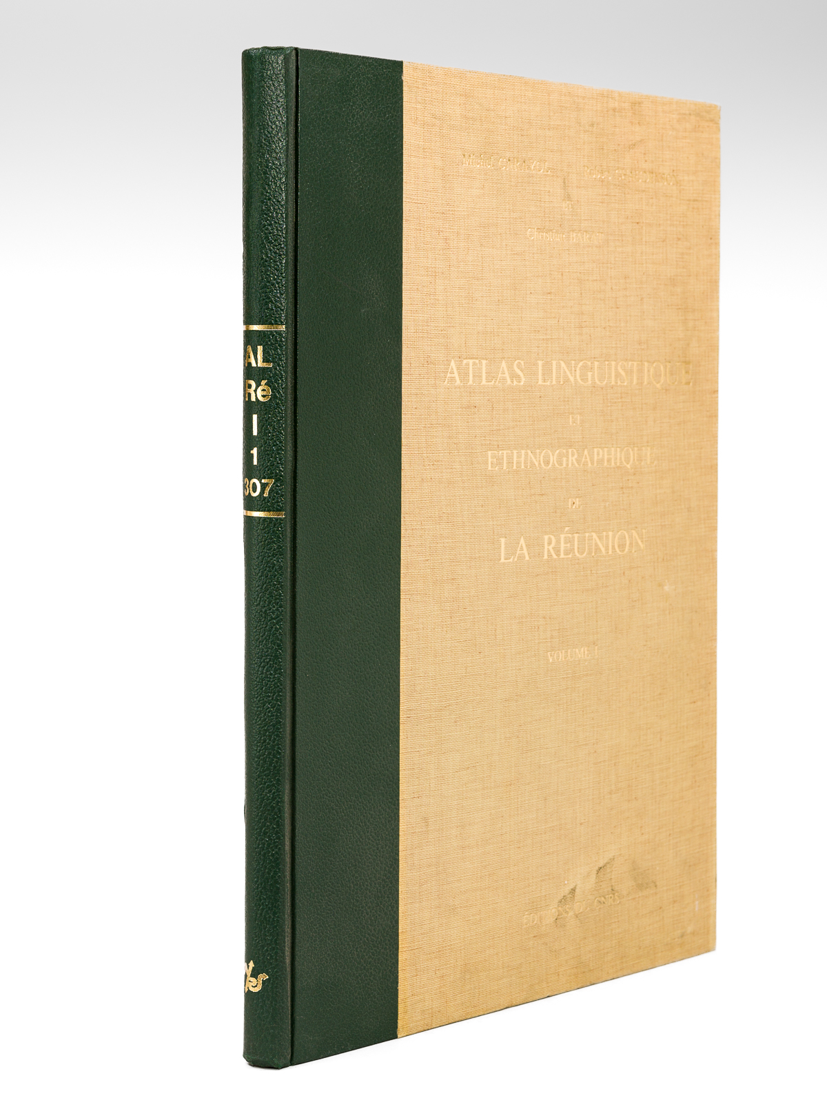 photo n°9 : Atlas Linguistique et Ethnographique de La Réunion. Volume I : Le relief, le temps, l'homme, la maison