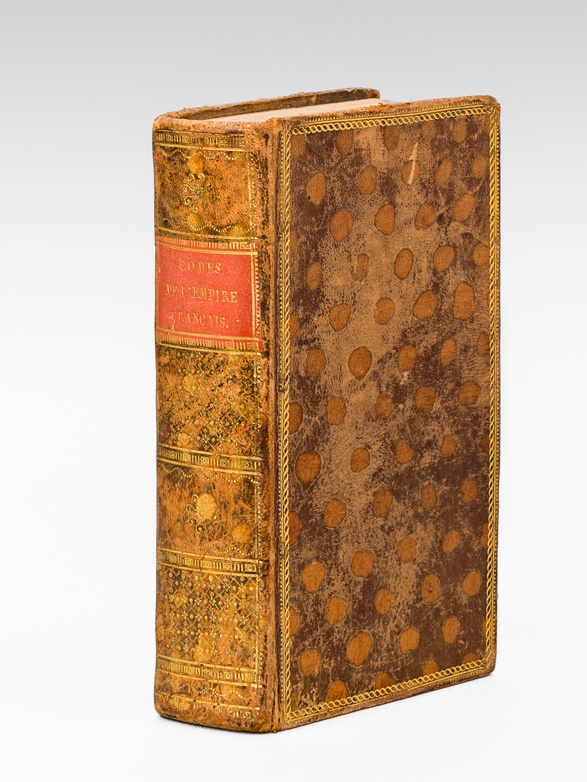 photo n°11 : Codes de l'Empire Francais. 1° Code Napoléon. 2° Code de procédure. 3° Code de commerce. 4° Code criminel. 5° Code pénal. Réunis en un seul volume, Pour l'utilité des Gens de loi, Propriétaires