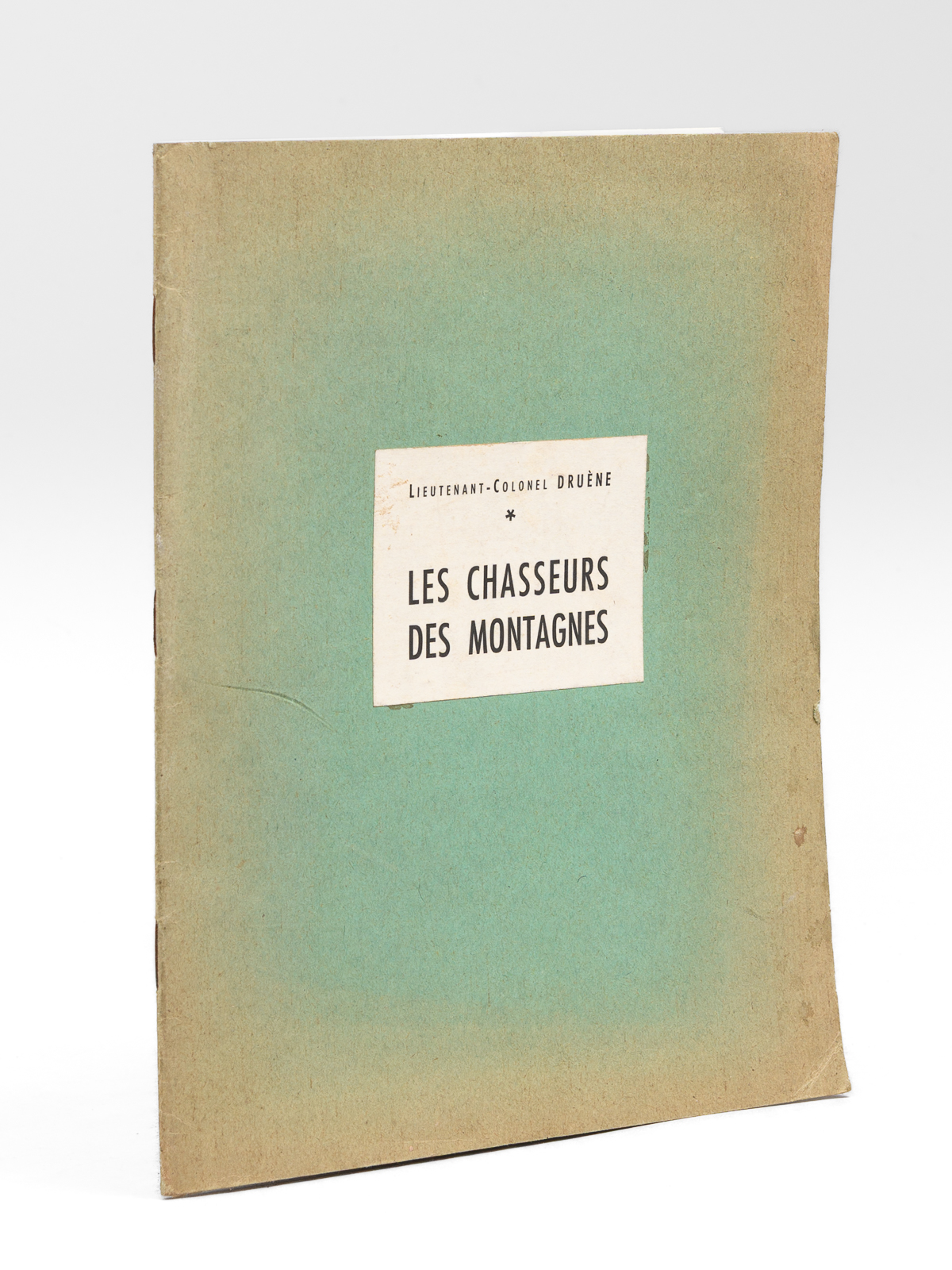 photo n&deg;8 : Les Chasseurs des montagnes [ Avec une lettre autographe sign&eacute;e de l'auteur ]