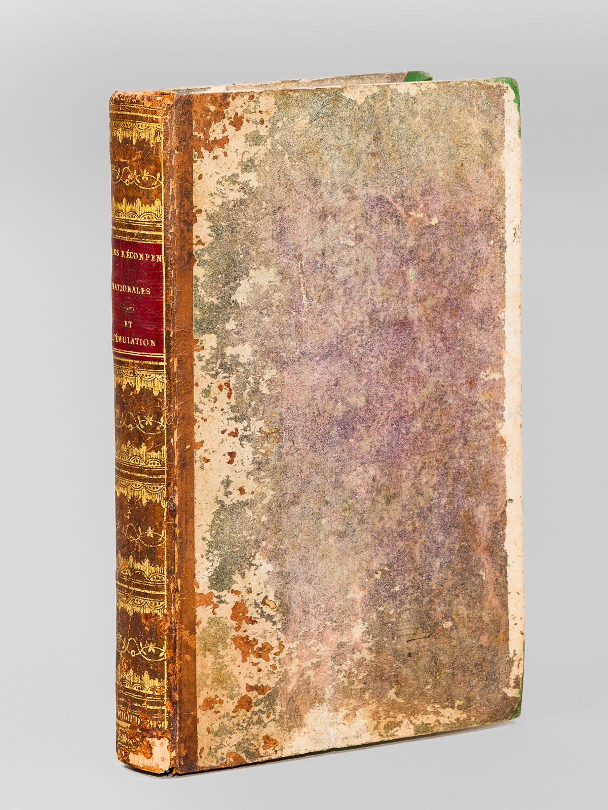 photo n°14 : [ Recueil de 3 ouvrages: ] Recherches et Considérations Politiques sur les Récompenses Nationales, les Anciens Ordres de Chevalerie et la Légion d'Honneur, Par M. J. Gaudin [ Edition originale ] [ Suivi de : ] Discours prononcé