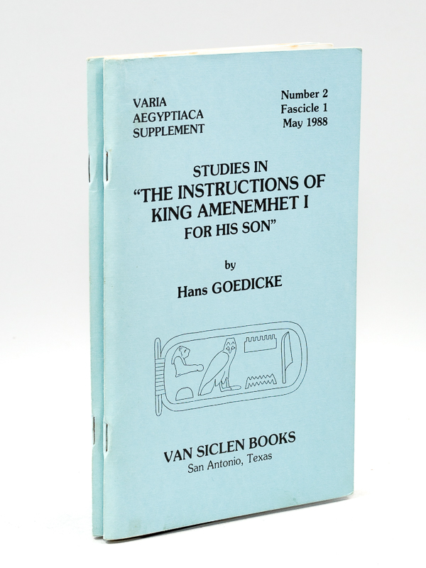 photo n°12 : Studies in 'The Instructions of King Amenemhet I for his Son'. Varia Aegyptiaca Supplement May 1988 - Number 2 Fascicle 1 & Fascicle 2