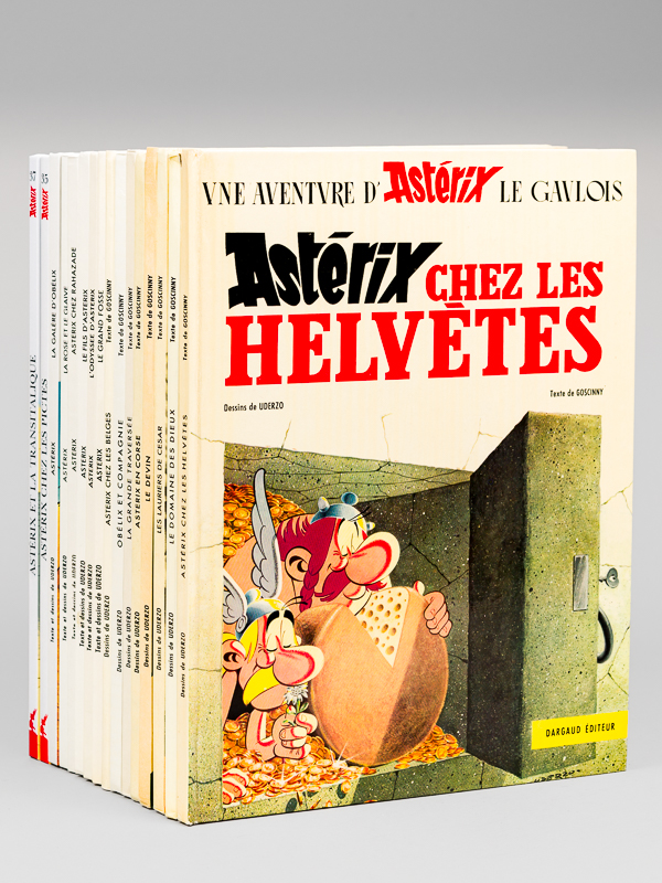 photo n°6 : [ Ensemble de 16 albums en édition originale ] Astérix chez les Helvètes - Le Domaine des Dieux - Les Lauriers de César - Le Devin - Astérix en Corse - La Grande Traversée - Obélix et Compagnie - Asté