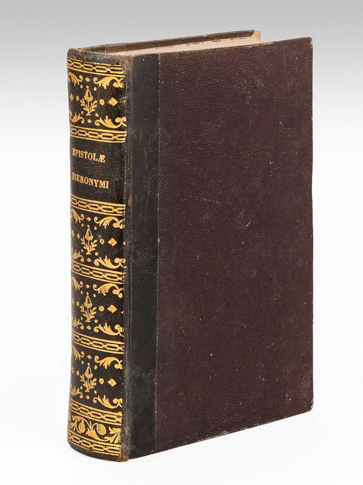 photo n°12 : Epistolae D. Hieronymi, Stridoniensis et Libri Contra Haereticos [ Vol. 1 - Exemplaire provent de la bibliothèque du poète Philippe Desportes, avec son ex-libris manuscrit ] Ex antiquissimis exemplaribus, nunc primum, opera, ac studio Marian