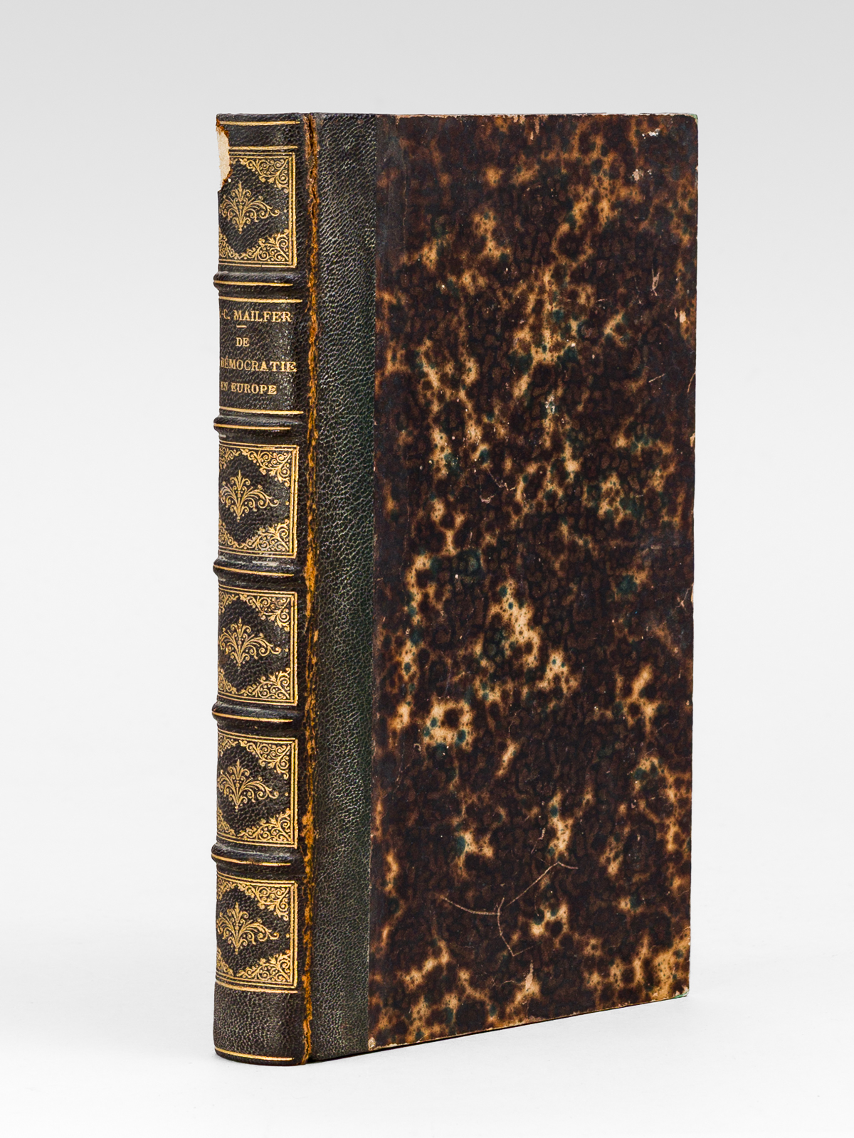 photo n°10 : De la Démocratie en Europe. Questions religieuses et juridiques. Droit public interne. [ Edition originale ]