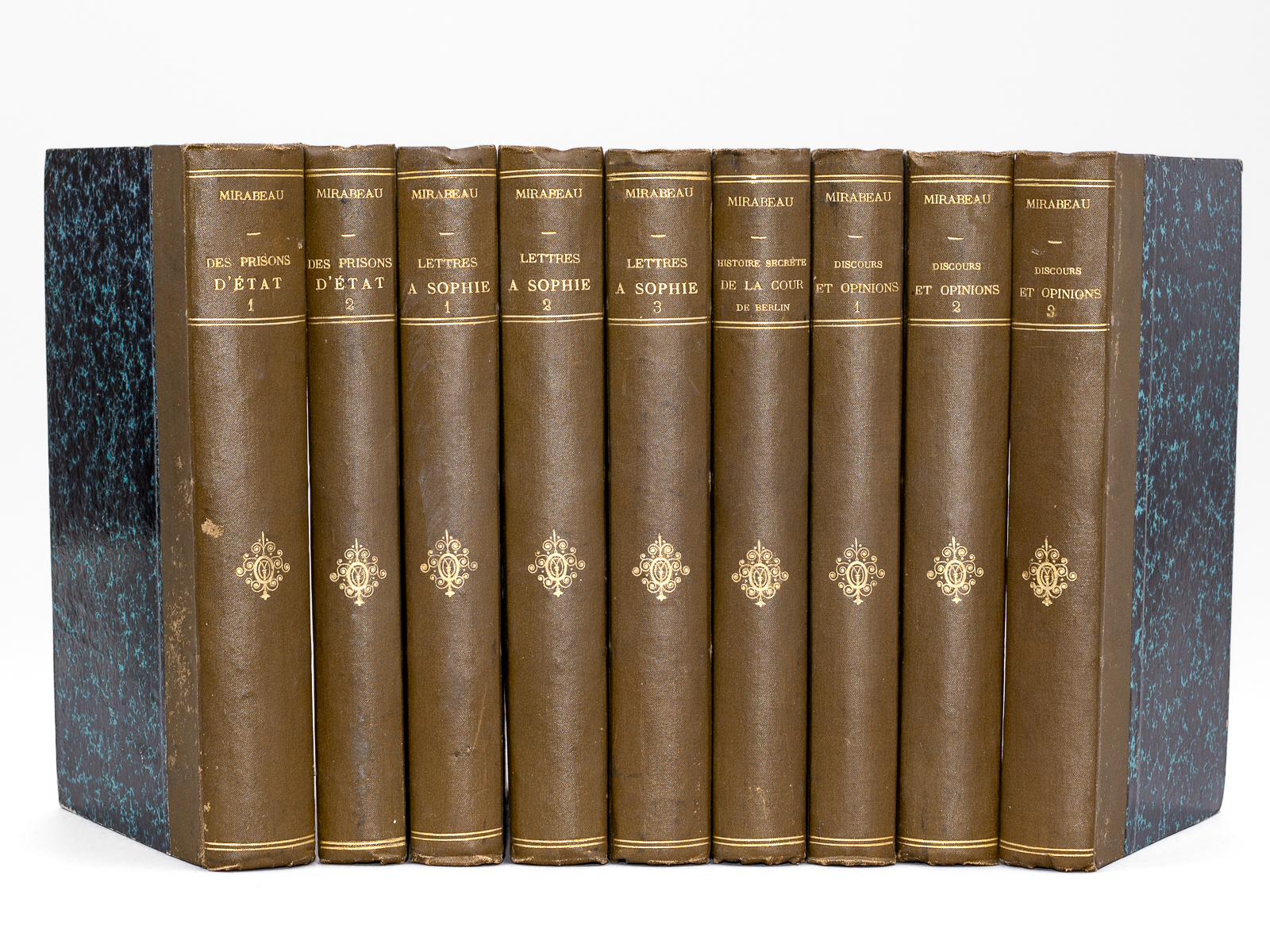 photo n°12 : Oeuvres de Mirabeau, précédées d'une Notice sur sa vie et ses ouvrages par M. Mérilhou (9 Tomes - Complet) Tome I : Essai historique sur la Vie et les Ouvrage de Mirabeau - Des Lettres de Cachet et des Prisons d'Etat ; Tome II