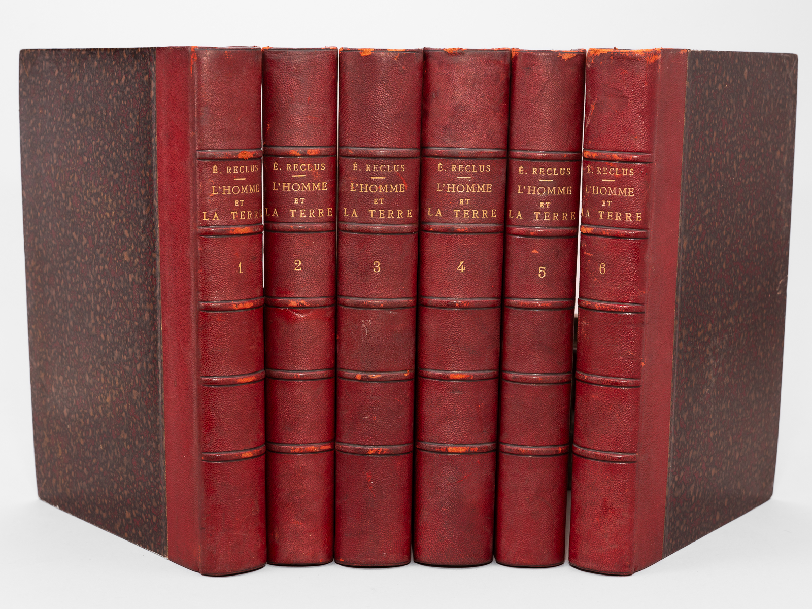 photo n°16 : L'Homme et la Terre ( 6 tomes - complet ) Tome 1 : Livre I. Les Ancêtres. Histoire ancienne. Origines - Milieux telluriques - Travail - Peuples attardés - Familles, Classes, Peuples - Rythme de l'Histoire. Livre II Histoire ancienne. Iranie -