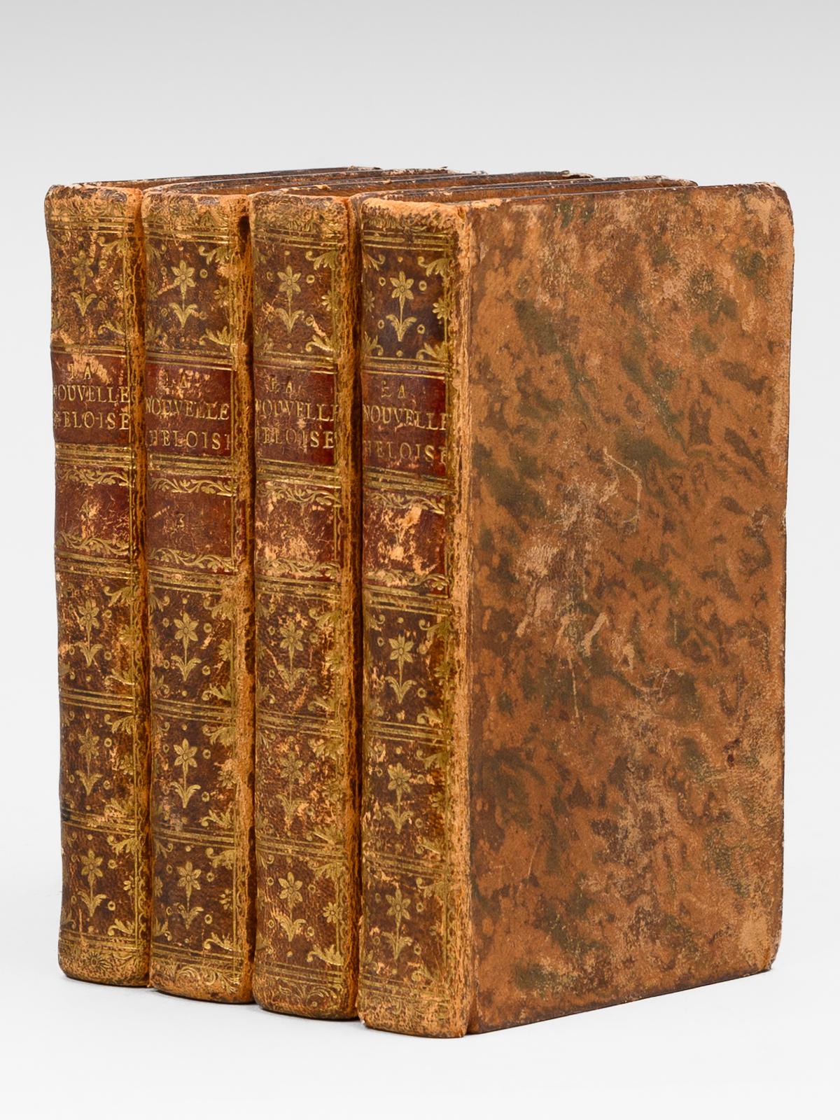 photo n&deg;10 : La Nouvelle Heloise, ou lettres de deux amans, habitans d'une petite Ville au pied des Alpes, recueillies et publi&eacute;es par J. J. Rousseau [ 4 tomes, complet - Texte seul, SANS les figures ]
