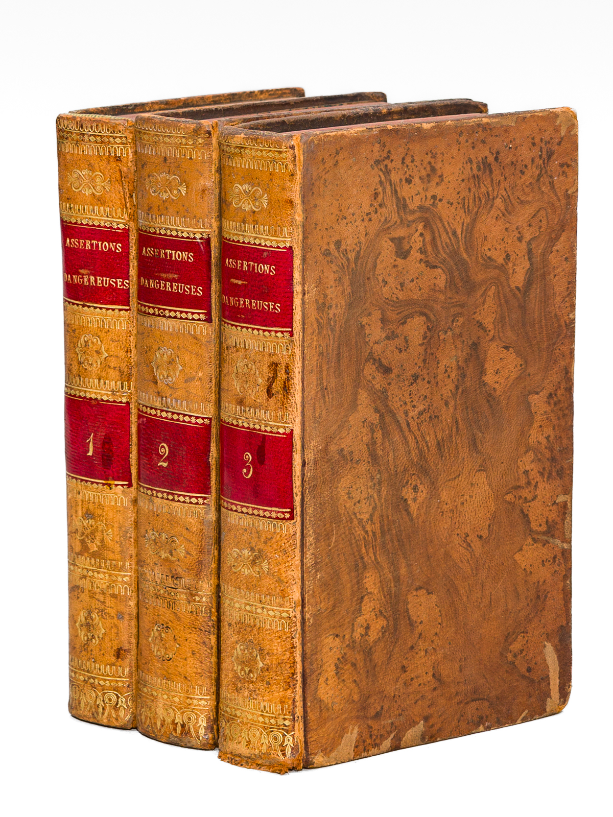 photo n°13 : Extraits des assertions dangereuses et pernicieuses en tout genre, que les soi-disans Jésuites ont, dans tous les temps & persévéramment, soutenues, enseignées et publiées dans leurs livres, avec l'approbation de leurs S