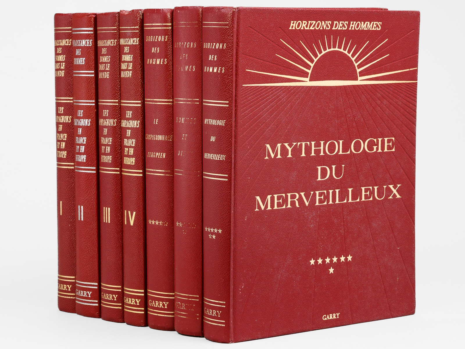 photo n&deg;13 : Horizons des Hommes (7 Tomes - Complet) [ Contient : ] Les Compagnons en France et en Europe (Tomes 1, 2, 3, 4 et 5) ; Hommes et Dieux (Tome 6) ; Mythologie du merveilleux (Tome 7)