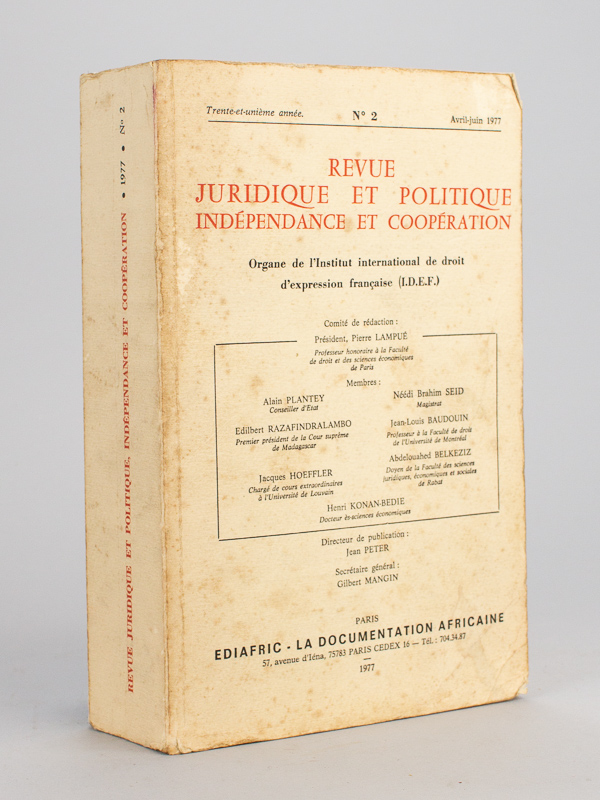 photo n°11 : Revue Juridique et Politique Indépendance et Coopération. Congrès de l'Institut International de Droit d'Expression Française (I.D.E.F.) à tenu à Paris du 6 au 11 décembre 1976 sur l'Enfant dans la Soci&eac