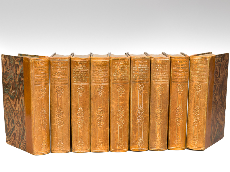 photo n°11 : [Recueil de 27 titres en 9 volumes : ] La Vraie reine Margot [ Avec : ] La Jeunesse de la Grande Catherine. Souvenirs autobiographiques de l'Impératrice [ Avec : ] Le Beau Lauzun ; Le 8 Thermidor [ Avec : ] Amours et Coups de Sabre d'un Chasseur &a