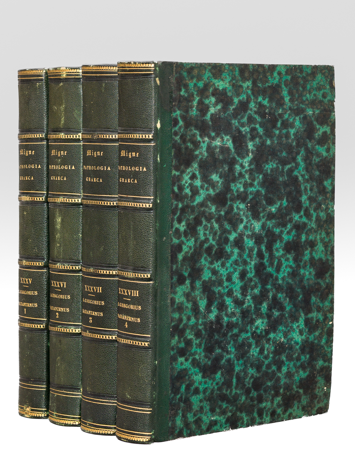 photo n°11 : Sancti Patris Nostri Gregorii Theologici, vulgo Nazianzeni, Archiepiscopi Constantinopolitani, Opera quae Omnia exstant (4 Tomes - Complet). Patrologiae Cursus completus. Series Graeca. Tomus XXXV, XXXVI, XXXVII, XXXVIII [ Patrologia Graeca Tomes 35, 36,