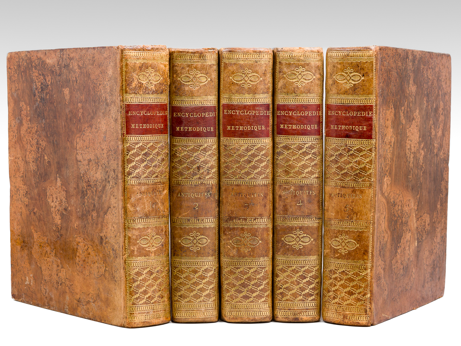 photo n°15 : Encyclopédie Méthodique. Antiquités, Mythologie, Diplomatique des Chartres et Chronologie (5 Tomes - Complet)