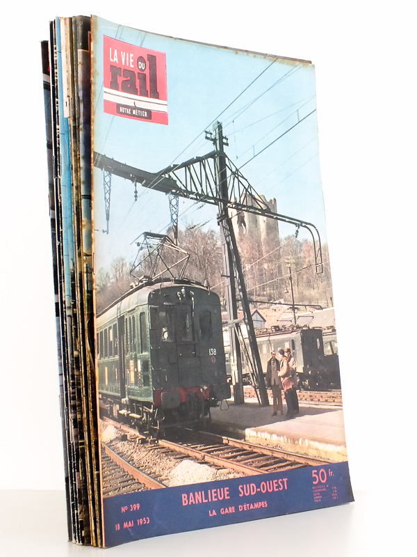 photo n°17 : La Vie du Rail [ lot de 11 numéros avec des articles relatifs aux chemins de fer, réseau Paris Sud-Ouest ] : n° 399 banlieue sud-ouest, la gare d'Étampes (mai 1953) ; n° 757 renouvellements de voies entre Brétigny et &E
