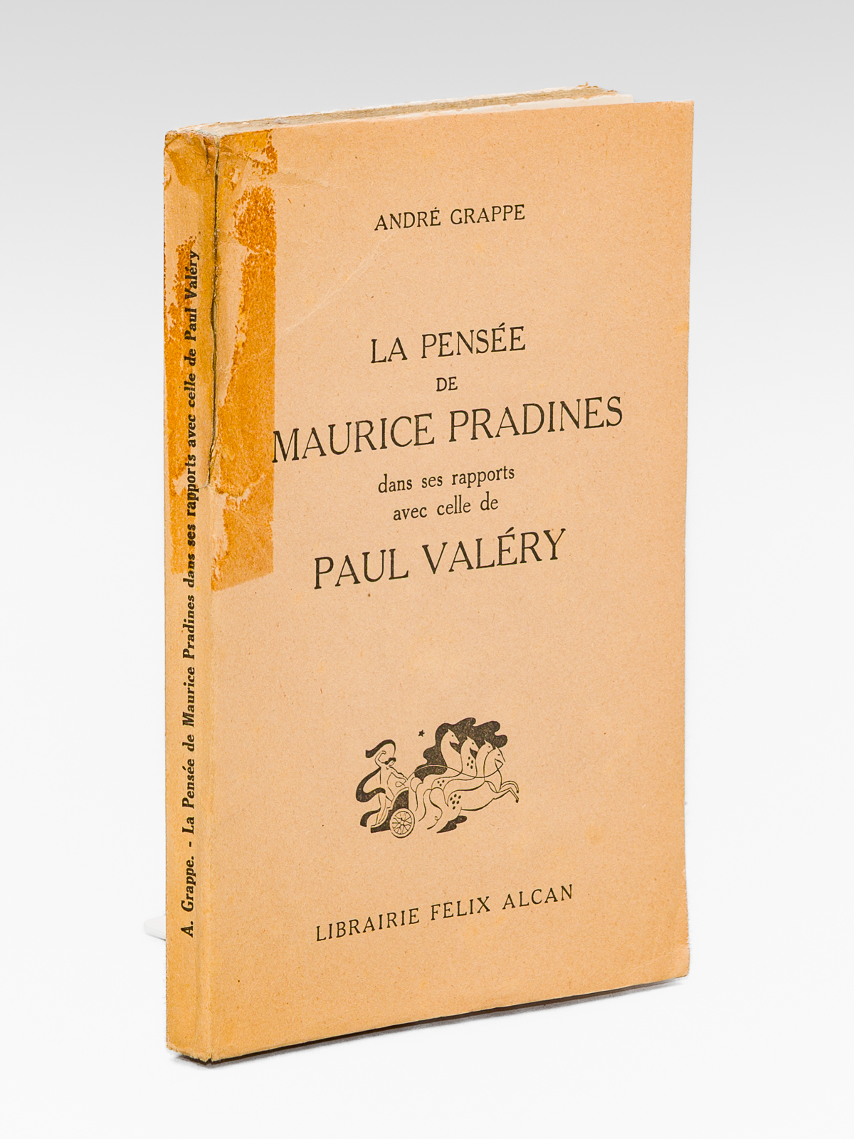 photo n°9 : La pensée de Maurice Pradines dans ses rapports avec celle de Paul Valéry [ exemplaire signé par l'auteur ]