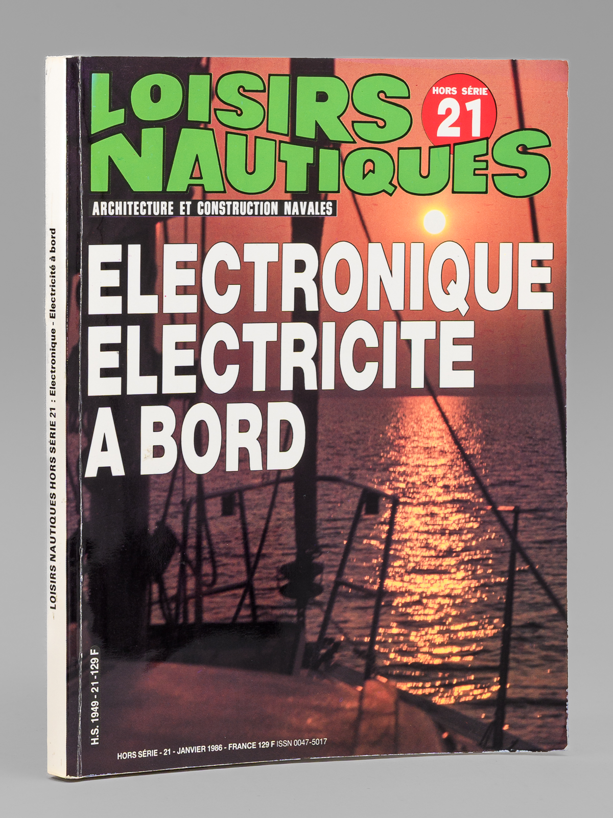 photo n&deg;9 : &Eacute;lectronique, &Eacute;lectricit&eacute; &agrave; bord [ Loisirs Nautiques - Architecture et construction navales , Hors s&eacute;rie n&deg; 21 ]