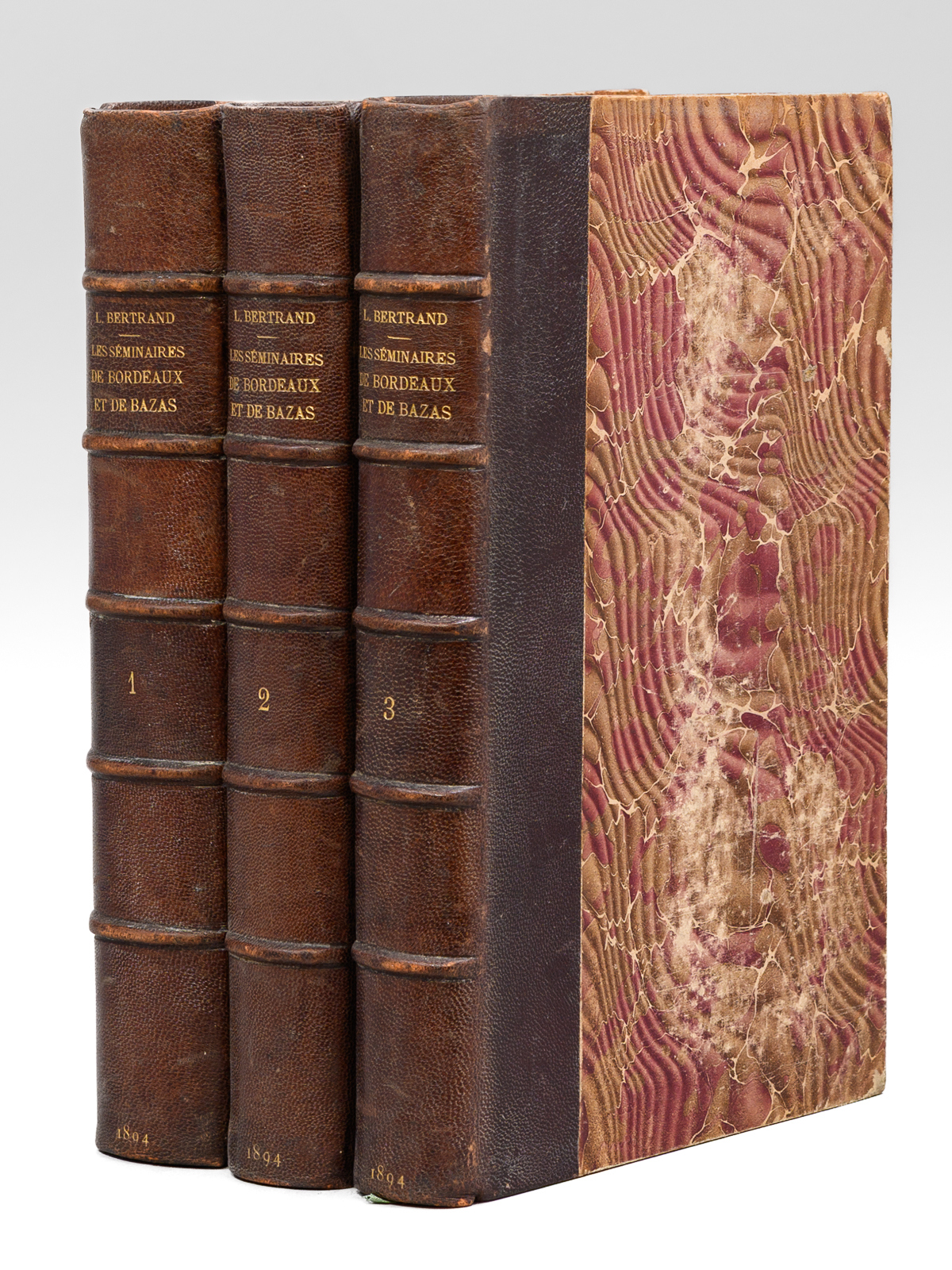 photo n&deg;13 : Histoire des s&eacute;minaires de Bordeaux et de Bazas (3 Tomes - Complet) [ Edition orignale ]Tome I : S&eacute;minaires de Bordeaux avant la R&eacute;volution ; Tome II : S&eacute;minaires de Bordeaux au XIXe si&egrave;cle ; Tome III : S&eacute;minaire